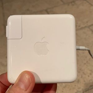 Apple MagSafe 2 Adapter for MacBook